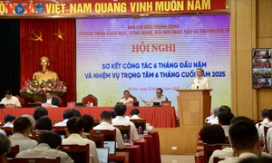 Tổng Bí thư Tô Lâm: Chuyển đổi số là cầu nối sống còn giữa tỉnh và xã trong mô hình mới