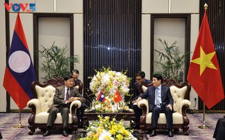Presidente de Vietnam recibe al líder laosiano