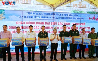 Llevan la primavera a las islas remotas de Vietnam