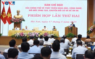 Pham Minh Chinh: «Pour une intelligence vietnamienne, il faut des données vietnamiennes»