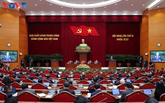 越共第十三届中央委员会第十五次全体会议开幕
