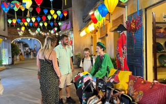 Plus de 19 millions de visiteurs internationaux au Vietnam: un record historique