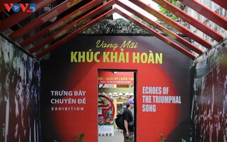 Hanoi’s liberation day reenacted at Hoa Lo prison relic site