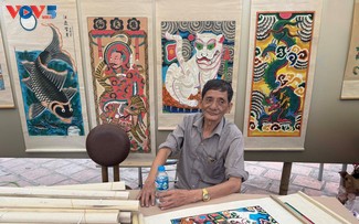 Art series blend tradition and modernity