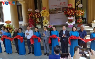 Fine art exhibition featuring Hanoi opens 