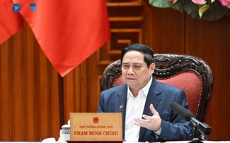 ベトナム首相、大規模プロジェクトの着工・完成式に向け準備を指示