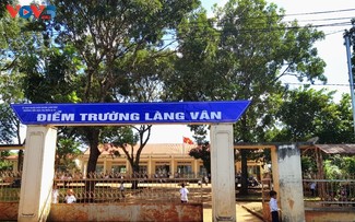 云村学校良好照顾嘉莱少数民族学生