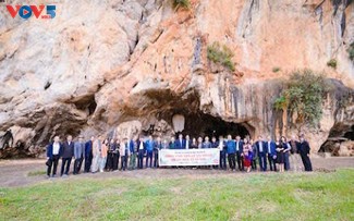 Mendorong Aktivitas Promosi Budaya dan Parwisiata Provinsi Nghe An ke Luar Negeri