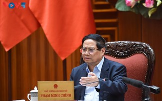 Vietnam gives top priority to health care, human development, says PM 