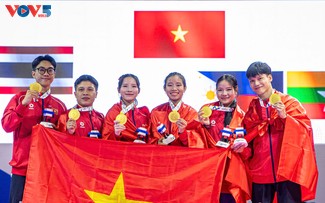Vietnam rise to 2nd place at SEA Games with 10 more golds 