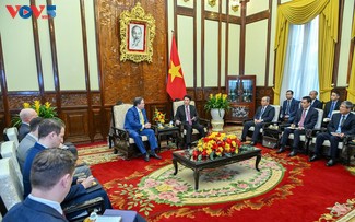 Vietnam wishes to expand all-round relations with US 