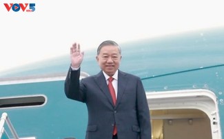 Party chief To Lam departs for State visit to Cambodia
