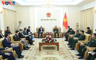 Vietnam-US defense cooperation delivered effectively, says Minister Giang
