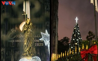 Сияющее рождество в Ханое