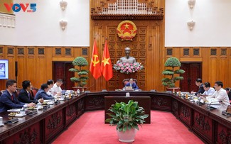 Pham Minh Chinh rencontre les dirigeants du groupe CT