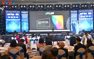 AI sets new demands for financial management, HR strategy