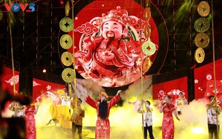 HCM City hosts First Full Moon festival 