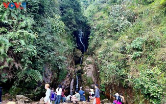 Khám phá Tả Van qua cung đường ven núi