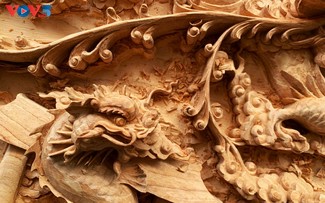 Усилия деревни Ласуен по сохранению и развитию традиционного столярного ремесла 