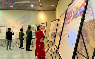 Những dấu mốc quan hệ Việt - Trung qua tài liệu lưu trữ