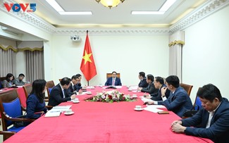 Thủ tướng Phạm Minh Chính điện đàm với Tổng Giám đốc Tập đoàn Rosatom, Nga