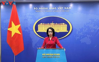 Công dân Việt Nam tại biên giới Thái Lan - Campuchia được sơ tán đến nơi an toàn