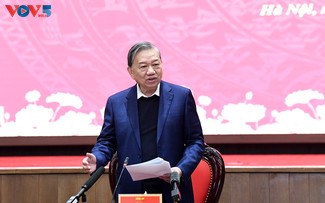 Hanoi needs to align its vision with national vision: Party leader