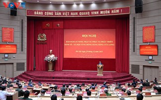 Garantie der Verteidigung und Sicherheit zur Förderung sozioökonomischer Entwicklung im Mekong-Delta