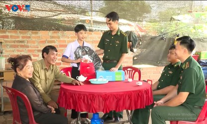 Die Verbundenheit zwischen Soldaten und Bewohnern in der südöstlichen Grenzregion Vietnams