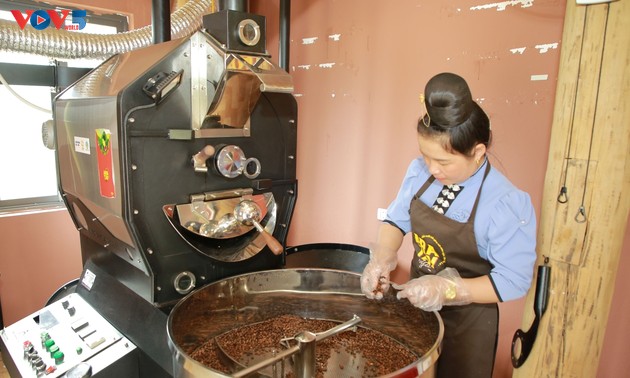 เซินลาแสวงหาแนวทางที่ยั่งยืนให้แก่อุตสาหกรรมกาแฟ