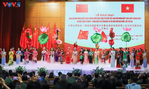 Second friendship exchange between Vietnamese, Chinese fronts held in Ha Long