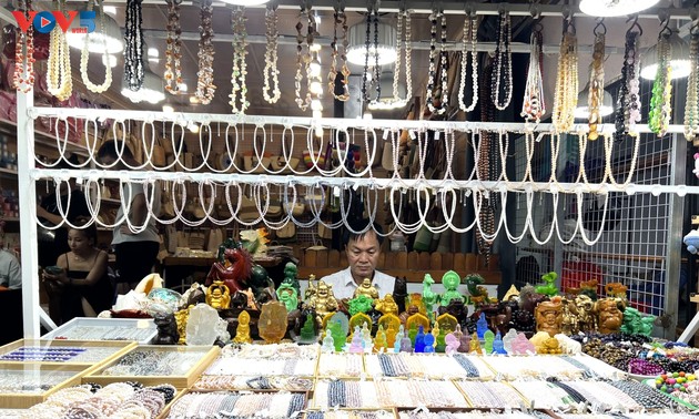 Lebhafter Nachtmarkt von Phu Quoc