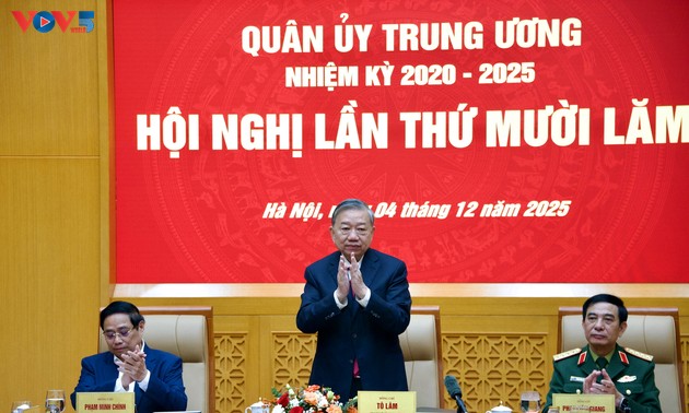 Генеральный секретарь ЦК КПВ То Лам председательствовал на 15-й конференции Центрального военного комитета