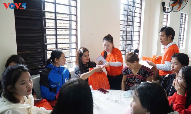 Weihnachtsstimmung in der Stadt Hue