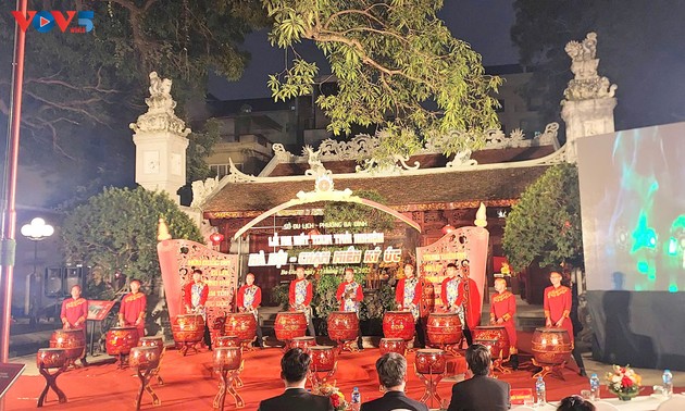 Erlebnistour „Hanoi – Erinnerungen berühren” zum neuen Jahr