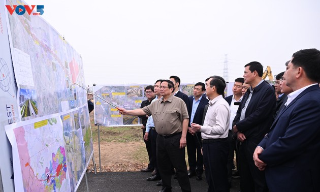 Bau eines intelligenten und modernen internationalen Flughafens Gia Binh