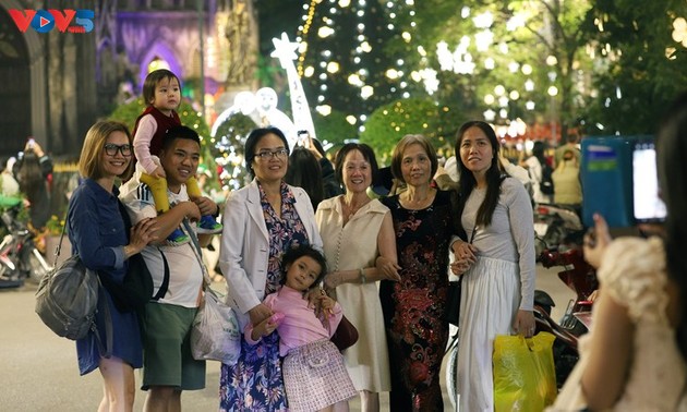 河内璀璨的圣诞