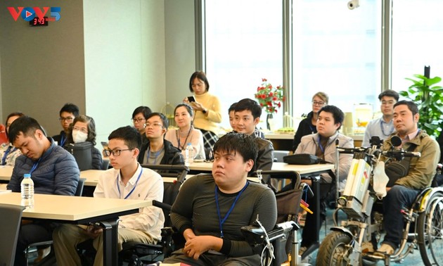 身体障がい青年向けのDX学習の運動