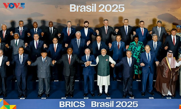 PM delivers proposals for the environment, global health at BRICS Summit