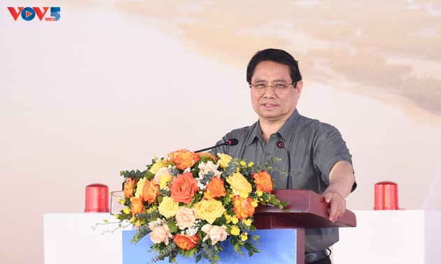 河内四莲大桥项目奠基仪式举行