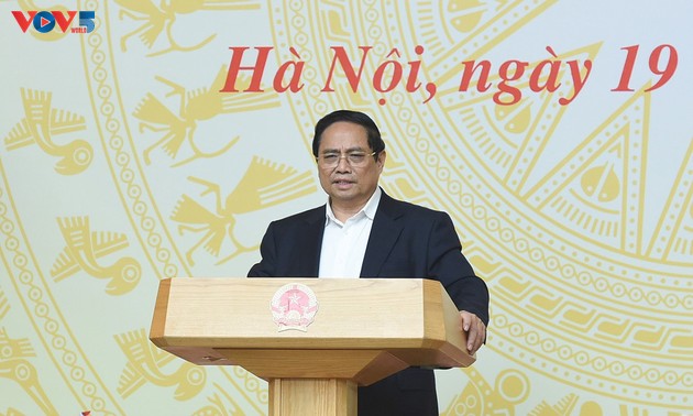 越南革命新闻“心明、德正、笔锐”弘扬百年传统