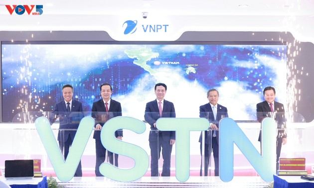 越南至新加坡的首条国际陆地光缆正式开通