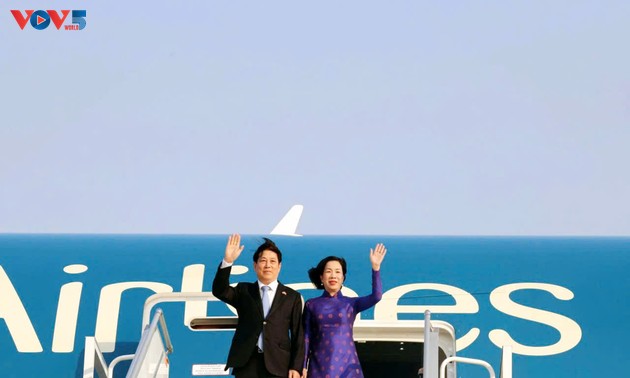 梁强主席抵达罗安达开始对安哥拉进行国事访问