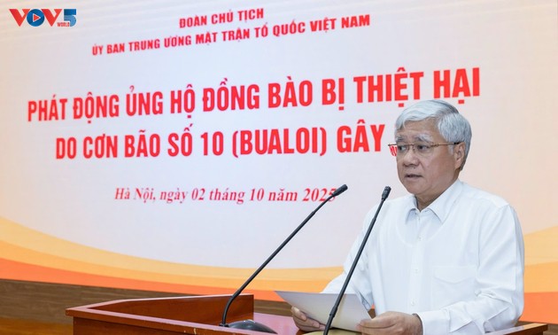 越南祖国阵线启动对台风“博罗依”受灾同胞的援助行动