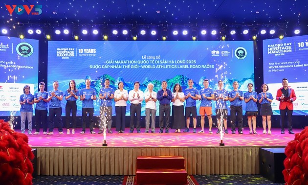 下龙湾马拉松赛成为越南首个“世界标签”赛事