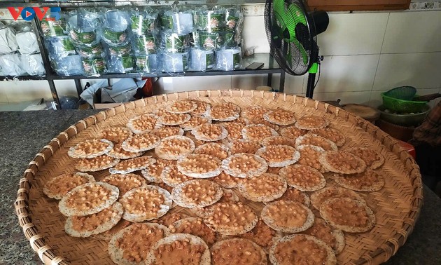 河静省保护古都糖生产传统手工业