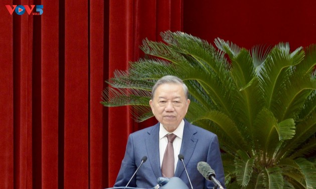 KPV-Generalsekretär To Lam: Partei und Staat betrachten die Politik für menschliche Entwicklung als oberste Priorität