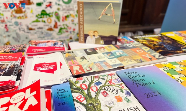 Kulturelle Brücke zwischen Polen und Vietnam bauen