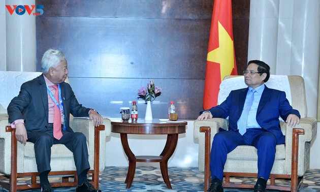 Vietnam und AIIB intensivieren Zusammenarbeit bei der Umsetzung wichtiger Investitionsprojekte