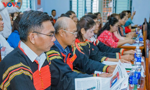 Angehörige ethnischer Minderheiten in Tay Nguyen setzt ihr volles Vertrauen in den 14. Parteitag der KPV